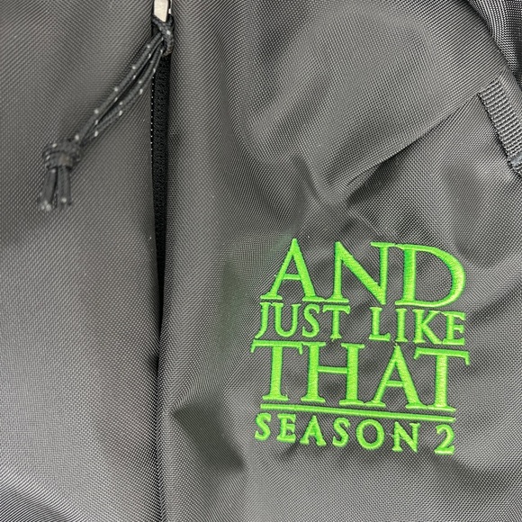 Flash Sale! “And Just like That” AJLT - NEW RARE Patagonia Crew Member Backpack! - Picture 9 of 14